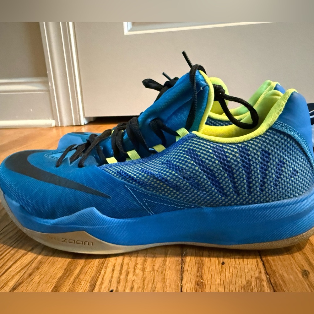 Nike Zoom. Size 10. Used